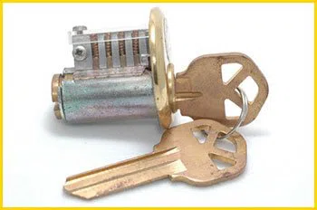 Metro Locksmith Services Bronx, NY 718-304-2941 Metro Locksmith Services Bronx, NY 718-304-2941 - 12-rekeying-locks