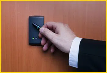 Metro Locksmith Services Bronx, NY 718-304-2941 Metro Locksmith Services Bronx, NY 718-304-2941 - 8-commercial-locksmith-store